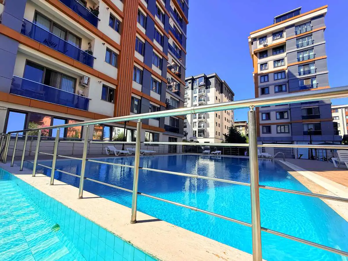 KARTAL ESENTEPE'DE LÜKS 3+2 DUBLEKS DAIRE: TERASLI, ÇIFT GIRIŞLI