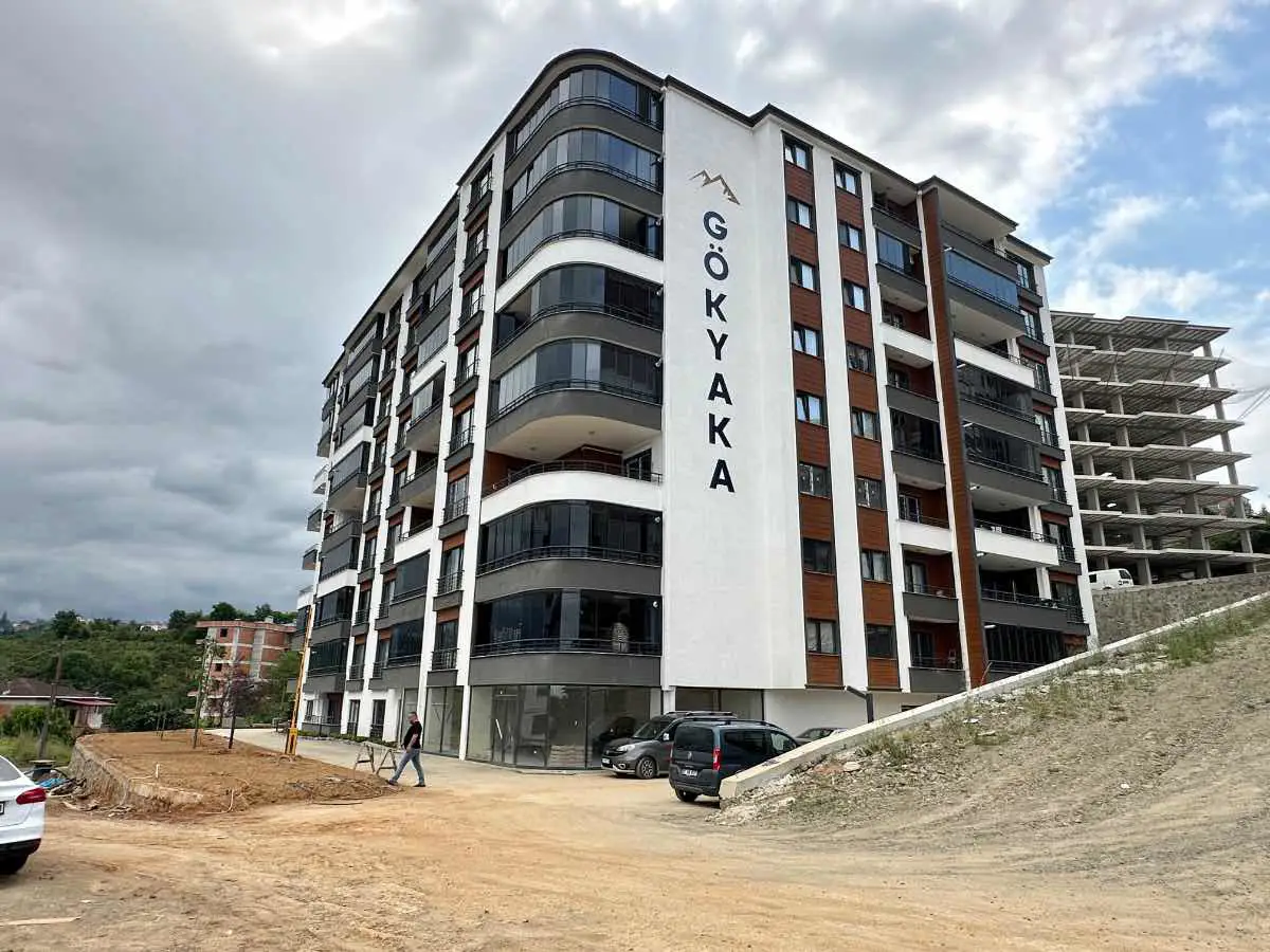 YALINCAK GÖKYAKA SİTESİNDE 8.KAT SIFIR KİRALIK 4+1 DAİRE