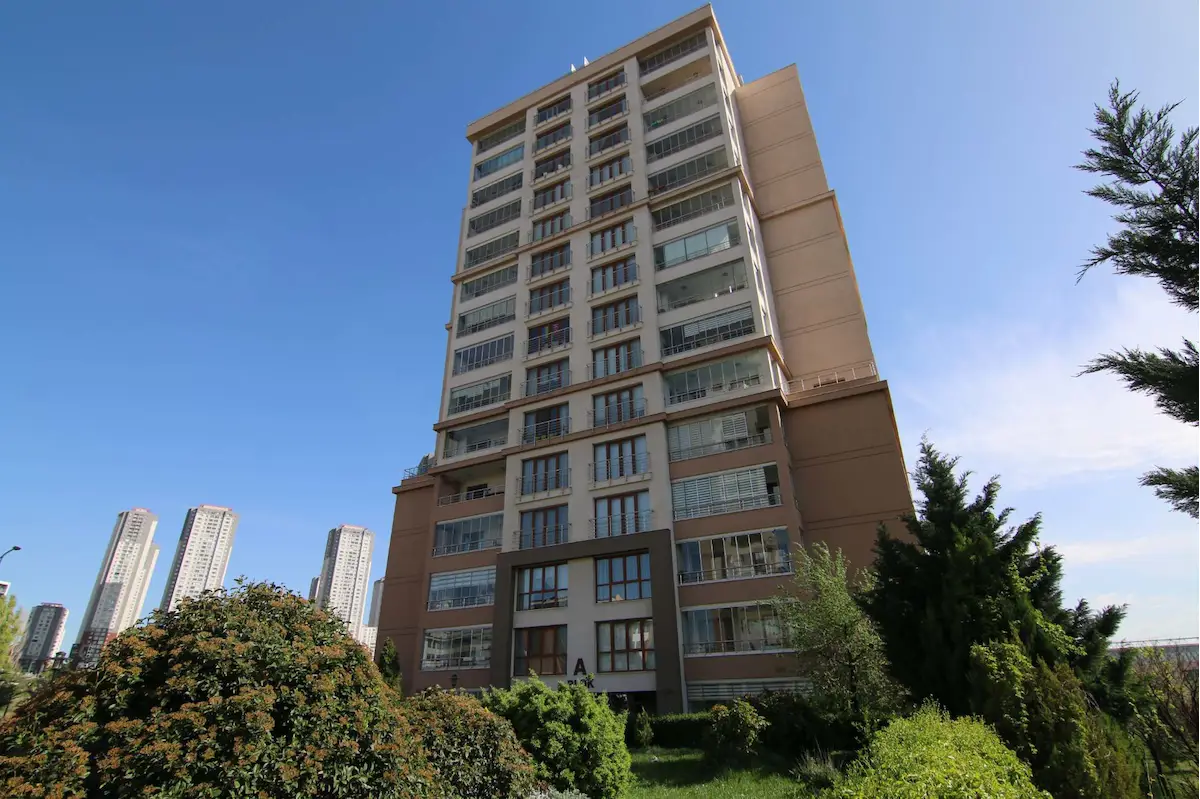 ANADOLU BULVARI EGE METROPARK KONUTLARI 'NDA KİRALIK 3+1 DAİRE