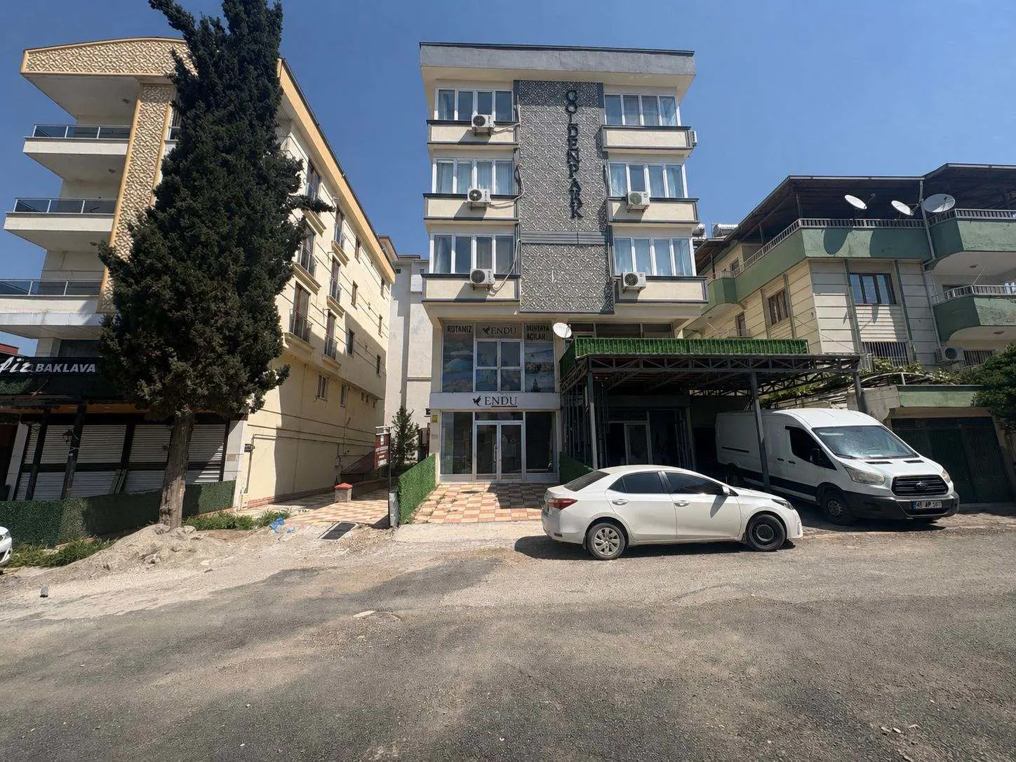 Property image 3