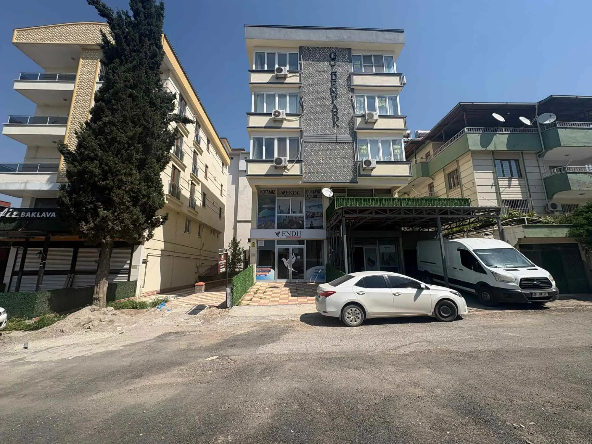 Property image 1