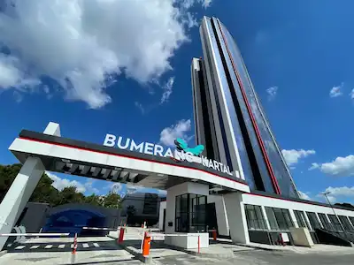 BUMERANG KARTAL'DA 14.KAT 224M² DENİZ MANZARALI İSKANLI 4+0 OFİS
