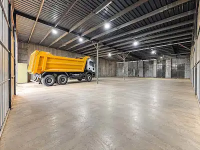 KİRAZPINAR TOKİ YAKINI 400 M² KAPALI ALANLI KİRALIK DEPO