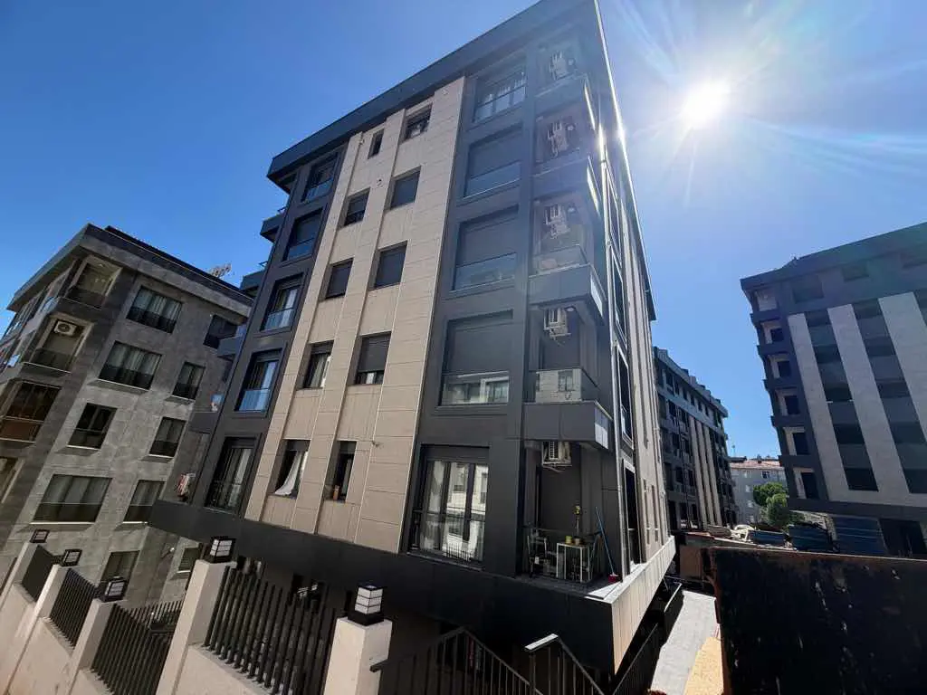 Property image 8