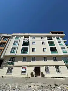 REMAX MAHAL'DEN CELALİYE MEYDANDA GİRİŞ KAT İÇİ YAPILI 2+1 DAİRE