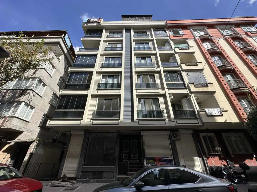 ŞİRİNEVLER GÖKTAŞ SK’DA KİRALIK 2+1 DAİRE