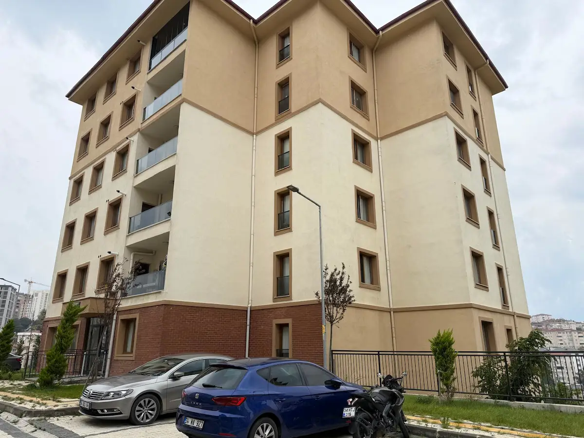 MALTEPE ATIŞOKULUN'DA KİRALIK 2+1 SIFIR DENİZ MAN.GÜNEY DAİRE!!!