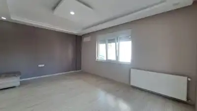 ERENKÖY’DE GÜNEY-DOĞU CEPHELİ 3+1 KİRALIK DUBLEKS DAİRE
