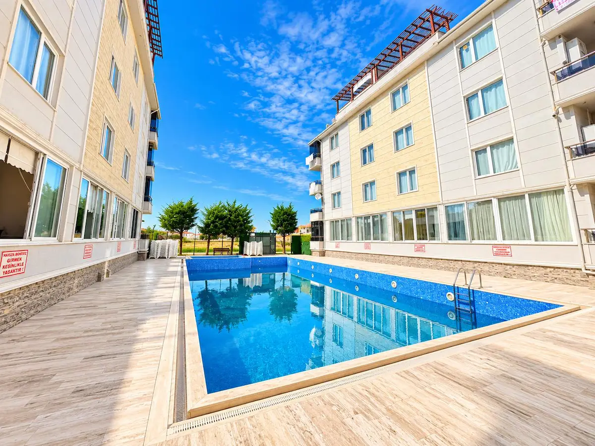 KARASU SAHİLİNE 150 METRE | HAVUZLU SİTEDE 3+1 DUBLEKS