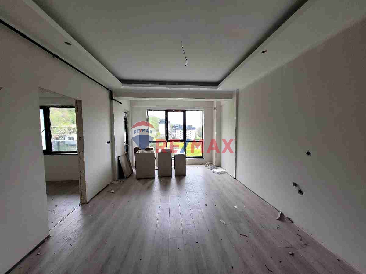 SEVCANGÜRLEVKTNHAVUZLU SİTEDE LÜKS 1+1 SATILIK DAİRE