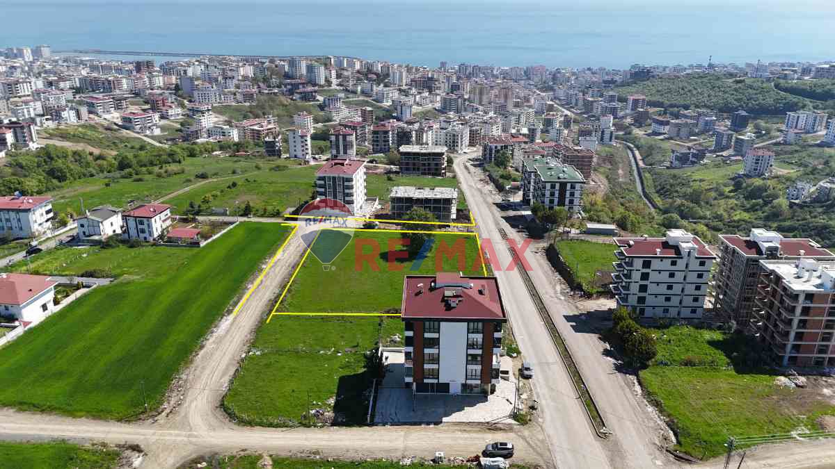 PAMUKLU BULVARINDA SİTE YAPIMINA UYGUN SATILIK ARSALAR