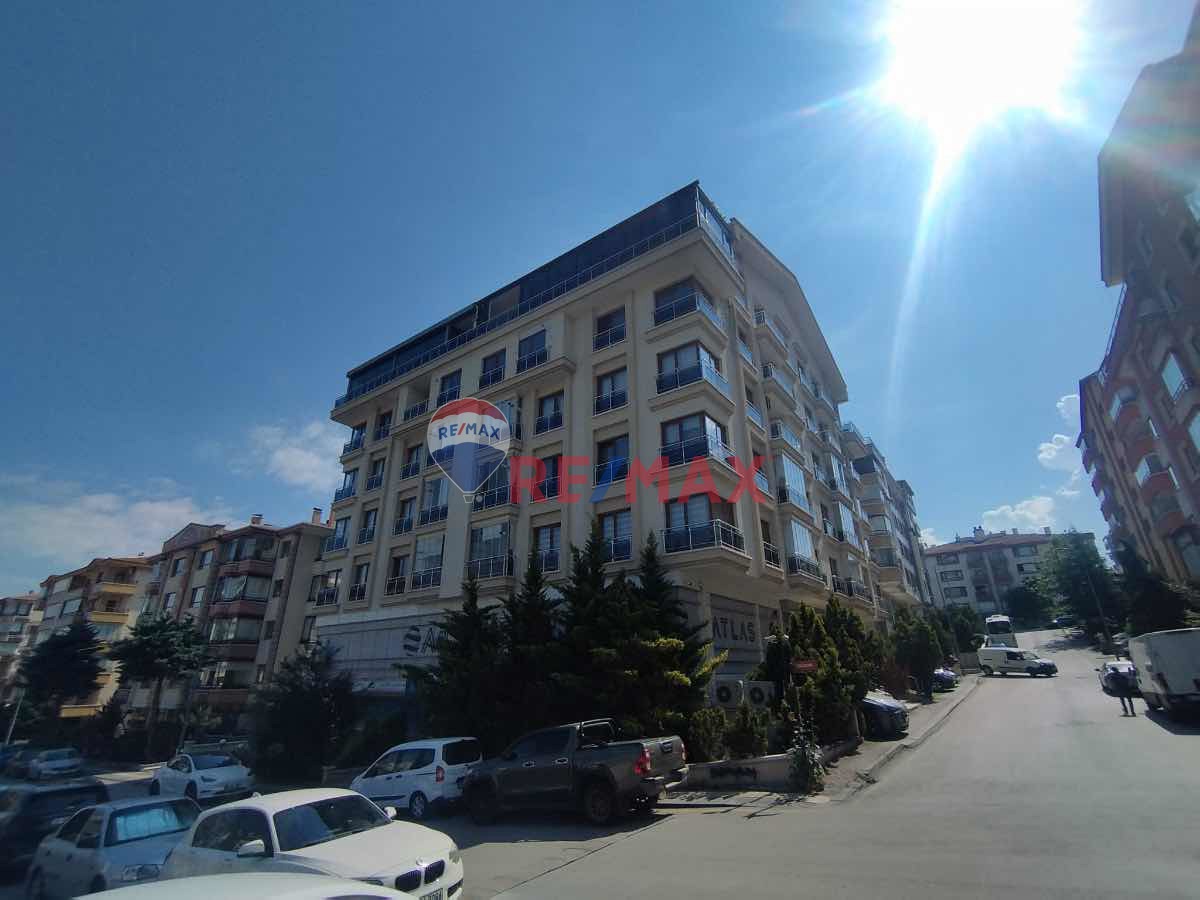 CEVİZLİDERE 'DE YAPILI MASRAFSIZ SATILIK 5+1 DAİRE