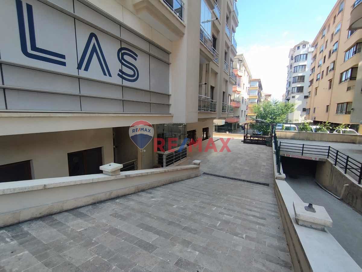 CEVİZLİDERE 'DE YAPILI MASRAFSIZ SATILIK 5+1 DAİRE