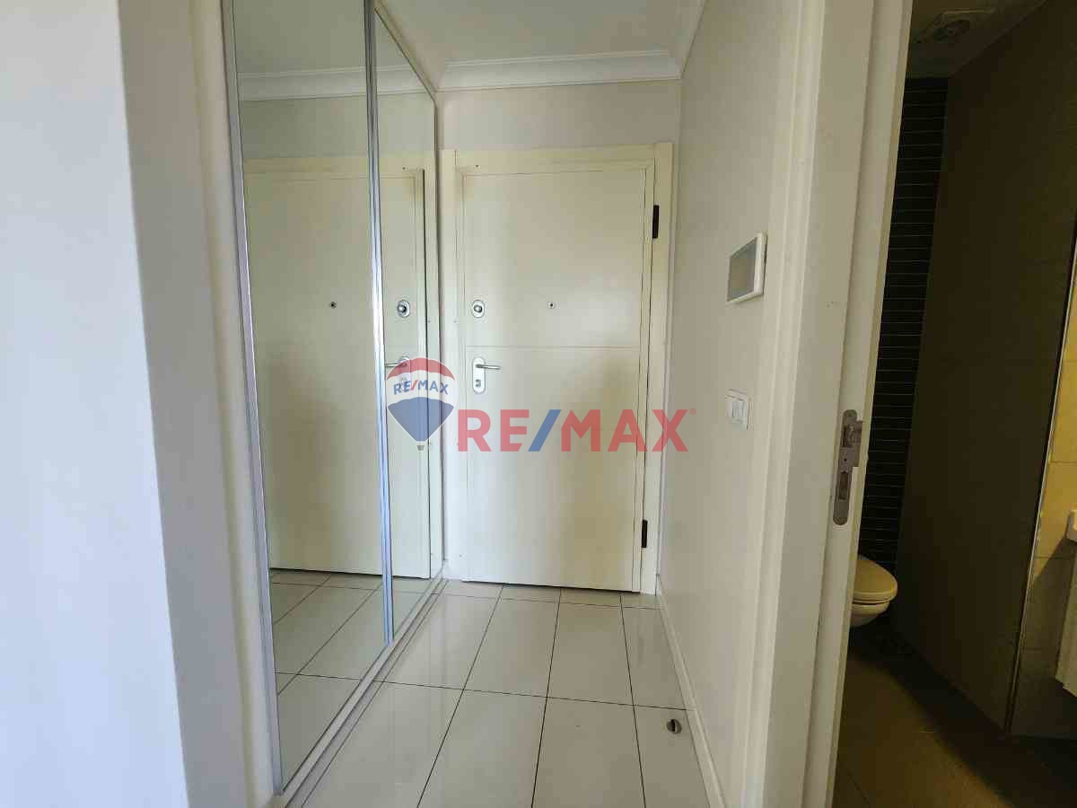 BAHÇEŞEHİR SPRADON VADİ DE 1+1 DAİRE