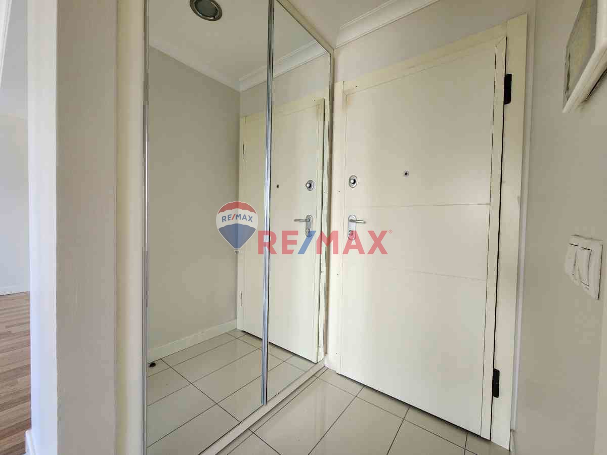 BAHÇEŞEHİR SPRADON VADİ DE 1+1 DAİRE