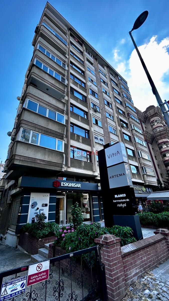 İÇERENKÖY’DE KİRALIK 4+1 OFİS