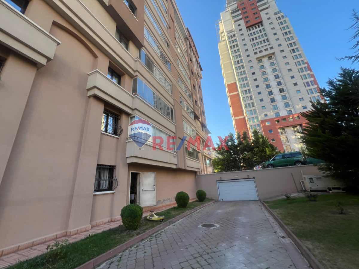 ÇUKURAMBAR MODA PARK EVLERİ'İNDE 4+1 SATILIK DAİRE