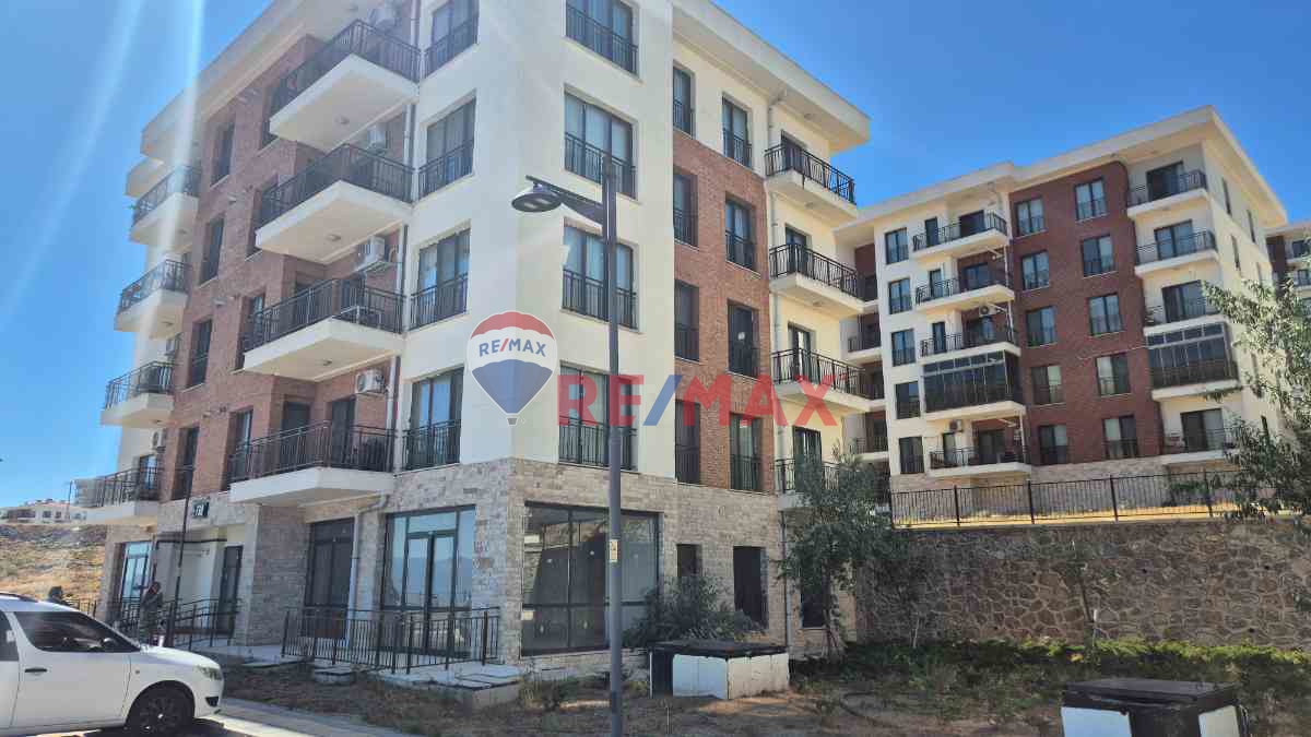 BAYRAKLI ŞEHIR HASTANESI YAKINI TOKİ 5. ETAPTA KIRALIK İŞ YERI