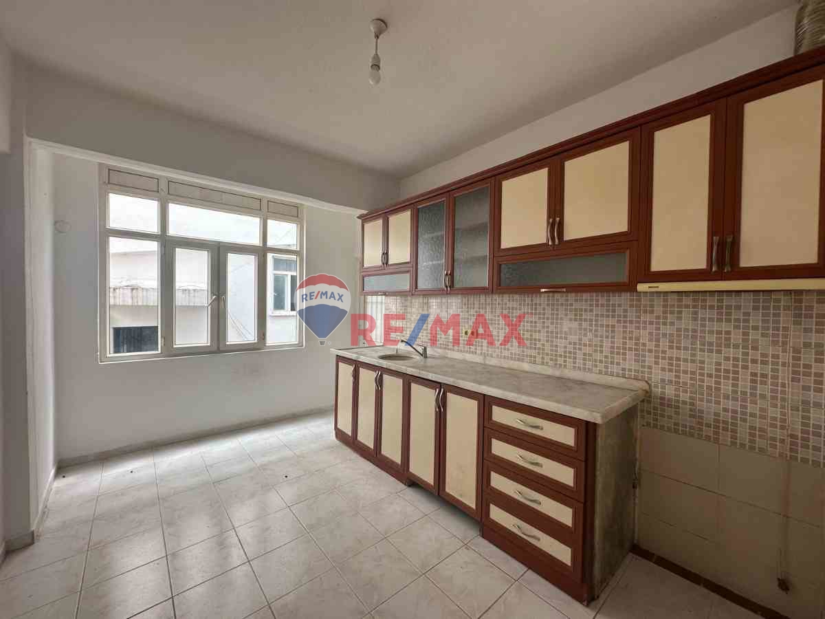 ŞELALE MAHALLESİNDE AYRI MUTFAKLI KİRALIK 1+1 DAİRE
