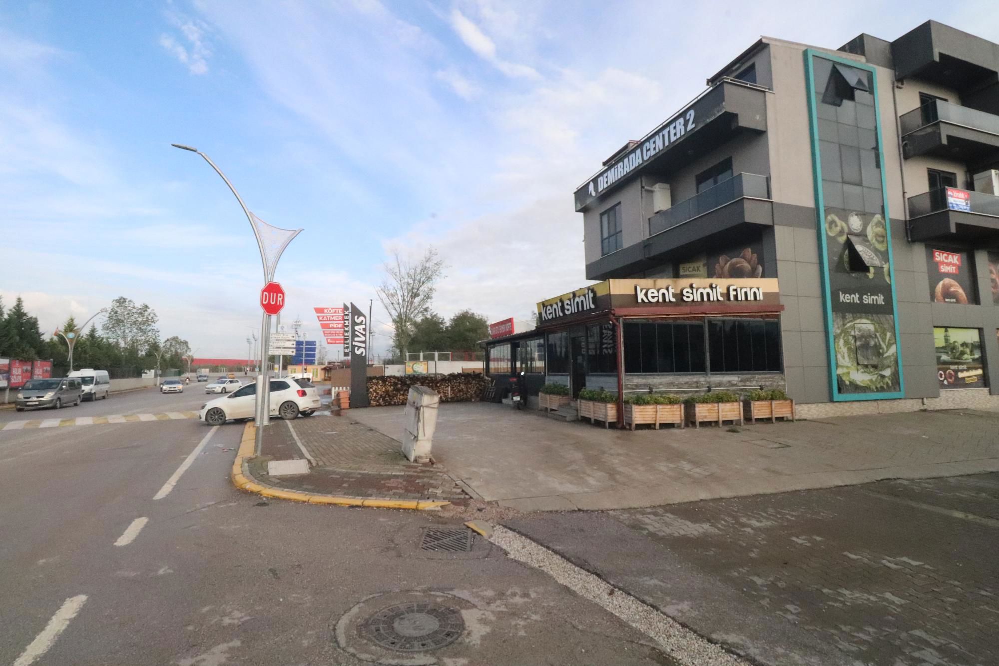 KARTEPE KENT MEYDANI KİRALIK 1+1 DUBLEKS GENİŞ DAİRE