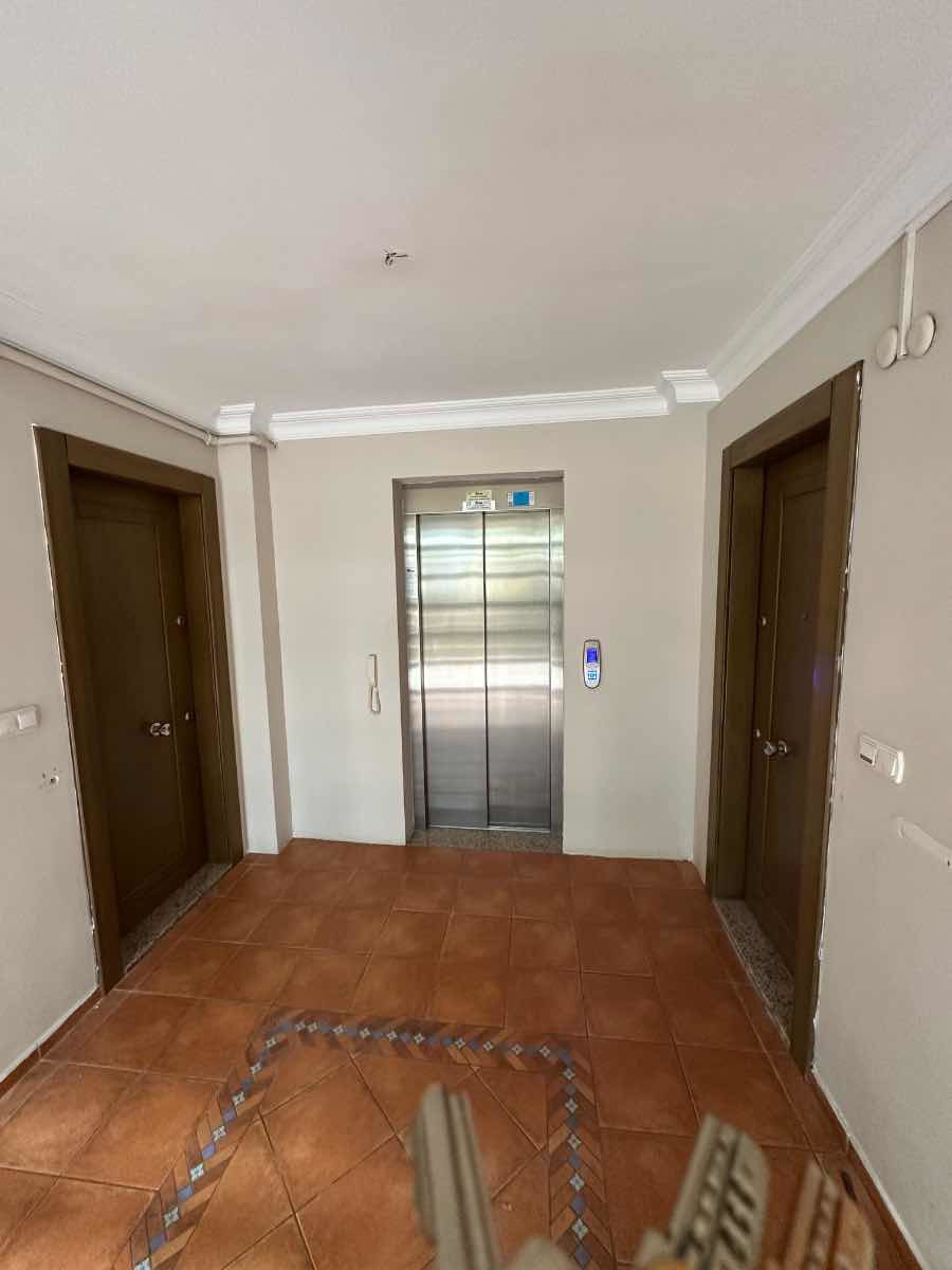 ATAŞEHIR’IN KALBINDE  OTURUMA HAZIR SATILIK MÜSTAKIL VILLA