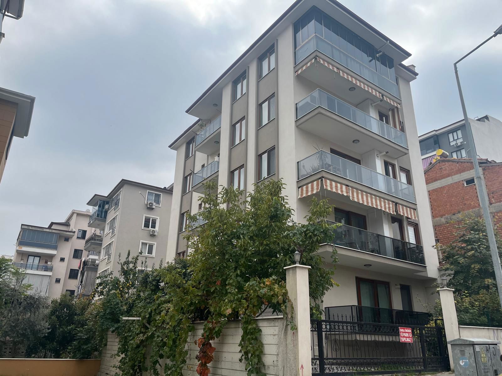 REMAX MODEL DEN FATİH DELIKTAŞ DA 3+1 SATILIK DAIRE