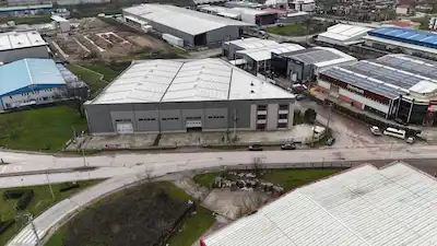 KOCAELI KARTEPE SARIMEŞE ANA ARTER ÜZERI SATILIK FABRIKA / DEPO