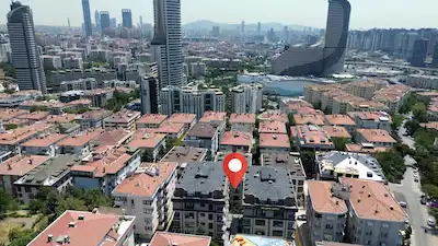ACIBADEM ANA CADDESINE 200 METRE TERAS KULLANIMLI KAPALI MUTFAKLI SATILIK 1.5+1 BAHÇE KATI DAİRE