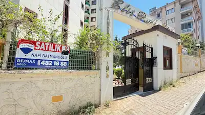 NAFİ'DEN PENDİK MARMARA EĞİTİM HASTANESİ VE METROYA YAKIN SATILIK 3+1 İSKANLI DAİRE