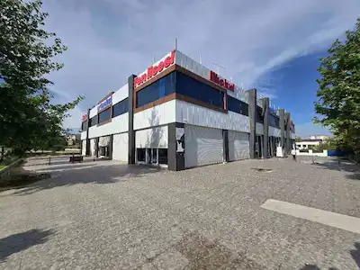 OKUL İÇİN UYGUN SATILIK TİCARİ ALAN