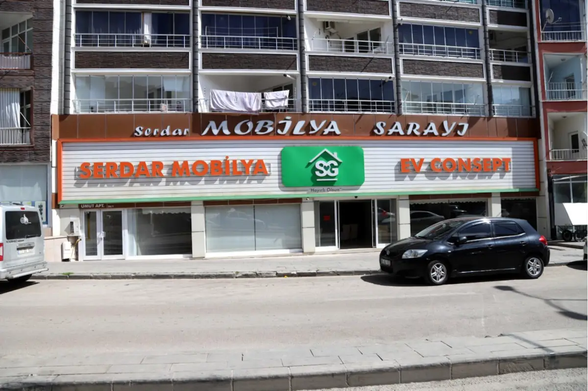 CADDE ÜZERİ 1200 M² DEV SHOWROOM | 25M CEPHE | YATIRIMLIK FIRSAT