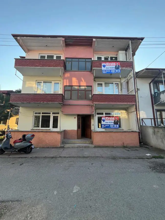 REMAX SOFT'TAN TUZLA MAHALLESİNDE 2+1 KİRALIK DAİRE
