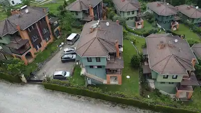 REMAX MOTTO SAKARYA SAPANCADA GÖL MANZARALI SATILIK VİLLA