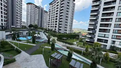 REMAX'TUANA EVLERİ 2. ETAP KİRACISIZ 2+1 ARAKAT SATILIK DAİRE