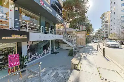 ERENKÖY  BAĞDAT CADDESİ'NİN EN MERKEZİ KONUMUNDA KİRALIK DÜKKAN 