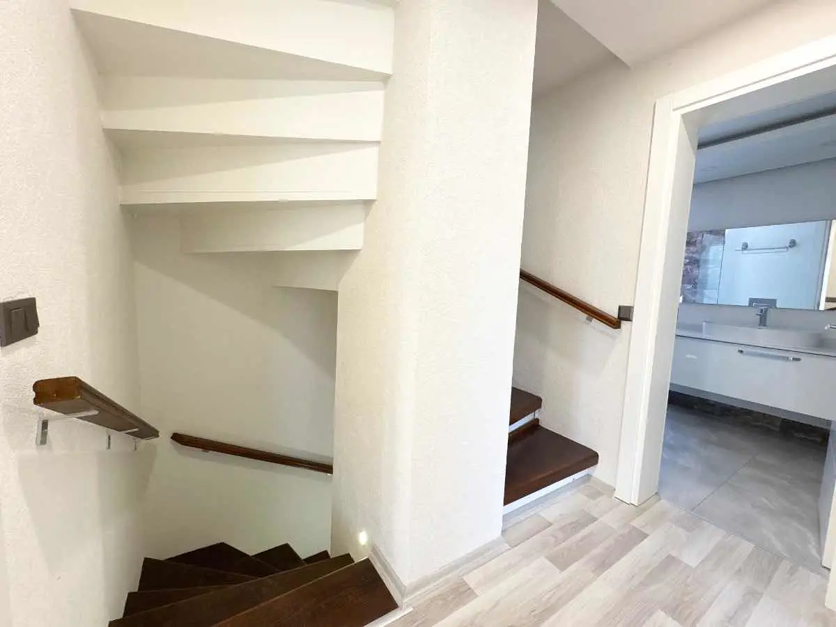 Property image 42