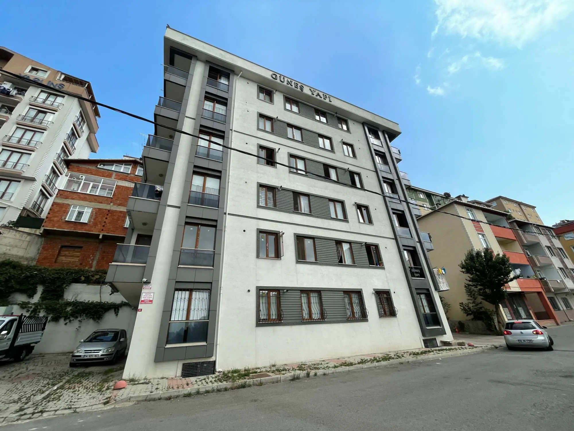 PENDİK ESENYALI AHMET YESEVİ MAH. BOŞ FERAH 2+1 KİRALIK DAİRE