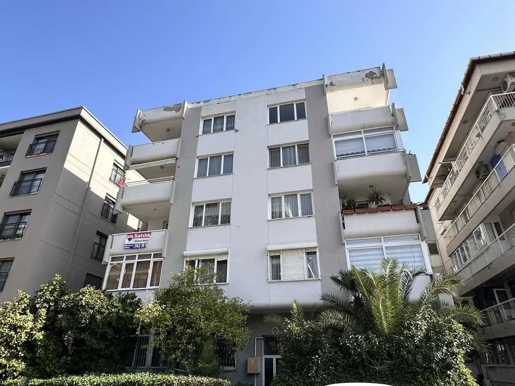 BOSTANLI DERE YAKINI PARK CEPHELİ 3+1 ARA KAT FERAH SATILIK DAİRE 