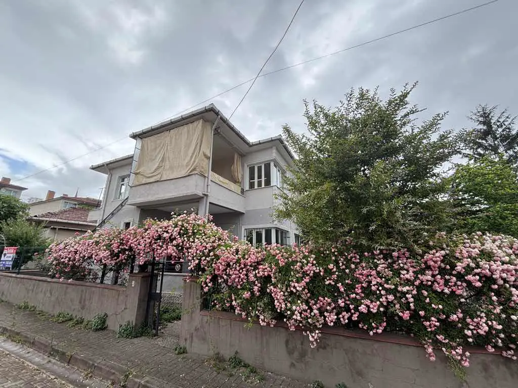 İZMIT YENIDOĞAN IKI KATLI SATILIK BINA