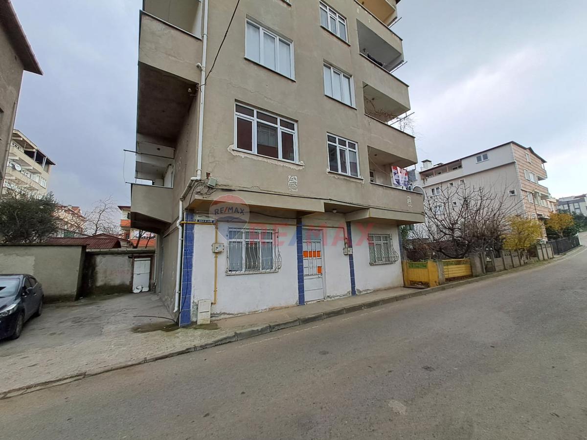 GEBZE BEYLİKBAĞI MAHALLESİNDE SATILIK 5 KATLI BİNA