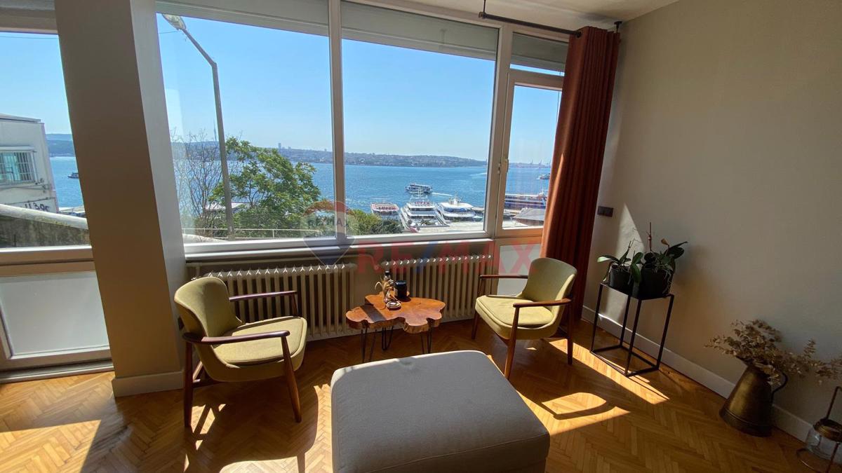 BEYOĞLU, KABATAŞ, BOĞAZ MANZARALI,OTOPARKLI,EŞYALI,KİRALIK DAİRE