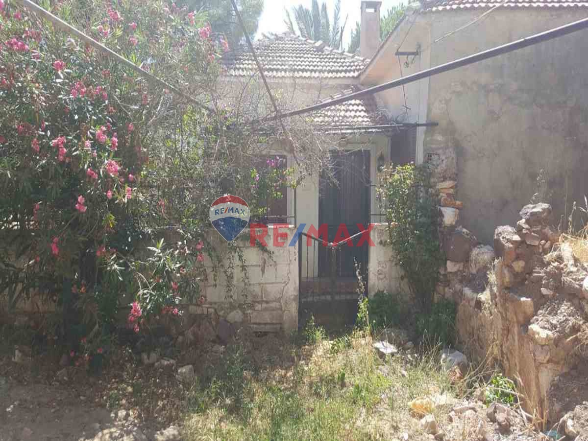 CUNDA ADASINDA MERKEZI KONUMDA SATILIK ARSA