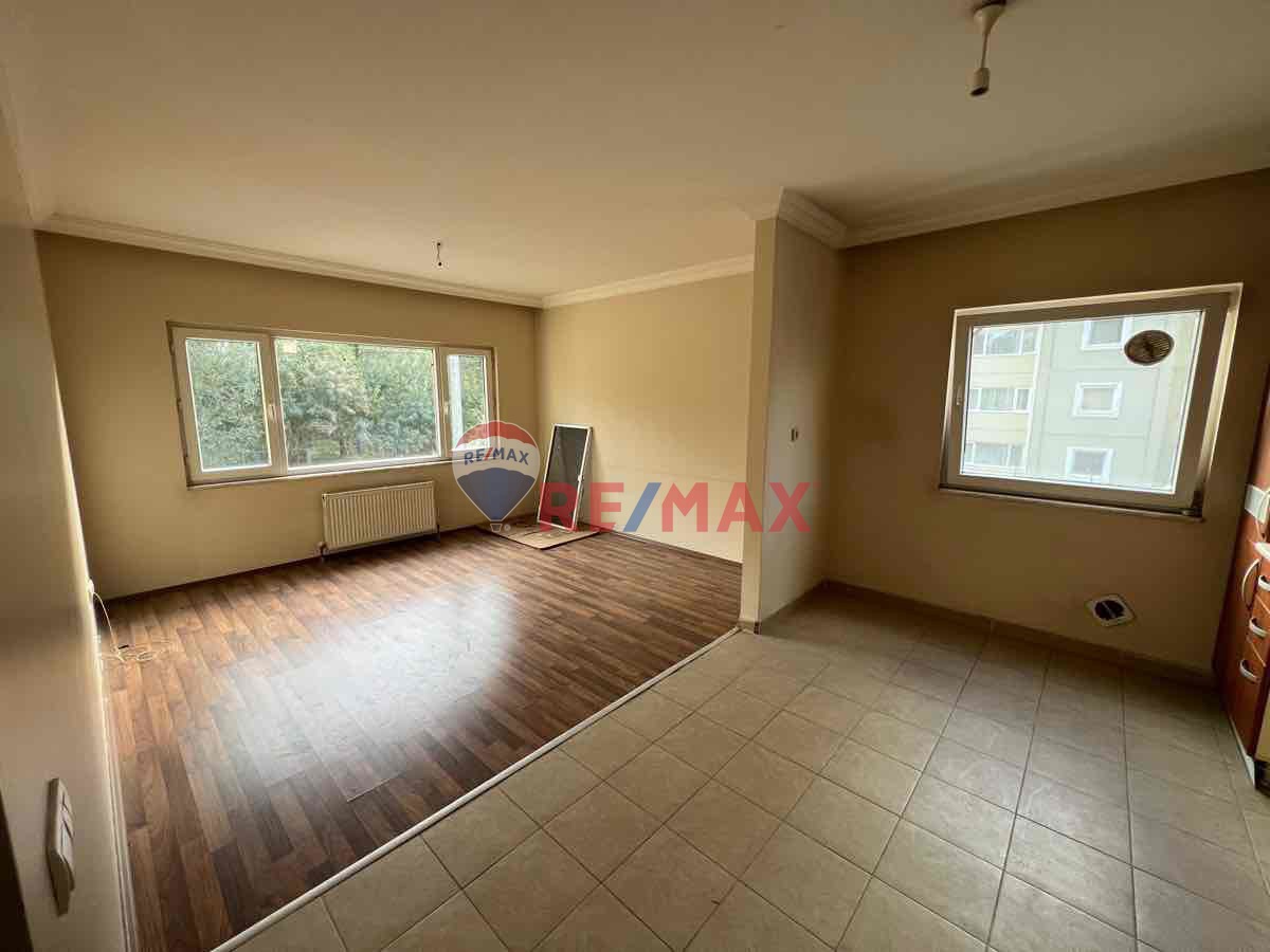 İZMİT İZTOP PARK EVLERİ 1+1 KİRALIK DAİRE