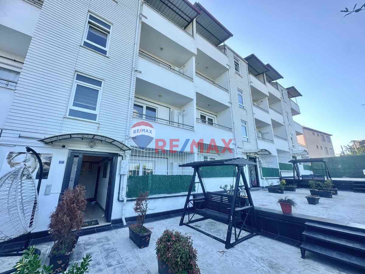 İZMİT TEPEKÖYDE ŞEHİR HASTANESİ GÜZERGAHINDA TEMİZ BOYALI EŞYALI 1+1 KİRALIK DAİRE