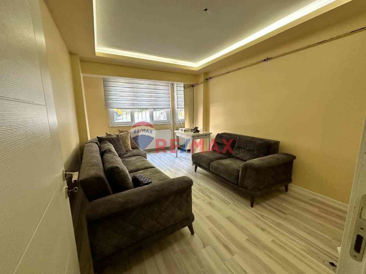 YALIKÖY MAH SATILIK 1+1 DAIRE 