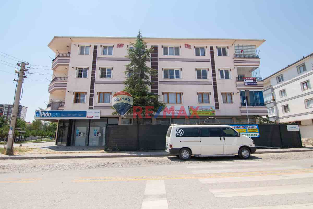 PINARBAŞI MAHALLESI FULL YAPILI 3+1 KIRALIK DAIRE