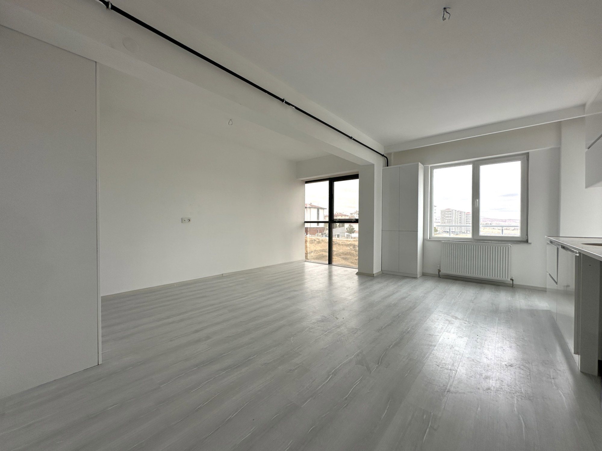 REMAX CENTRAL'DAN ŞEYH Ş. MAH.'DE SİTE İÇİNDE 4.5+1 LÜKS DAİRE