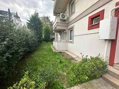 YEŞİLYURT MAHALLESİNDE NEZİH SİTE İÇERİSİNDE BAKIMLI 3+1 KİRALIK DAİRE