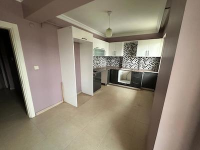 YEŞİLYURT MAHALLESİNDE NEZİH SİTE İÇERİSİNDE BAKIMLI 3+1 KİRALIK DAİRE