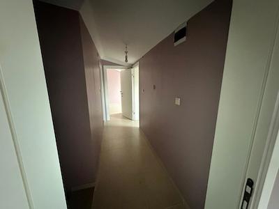 YEŞİLYURT MAHALLESİNDE NEZİH SİTE İÇERİSİNDE BAKIMLI 3+1 KİRALIK DAİRE